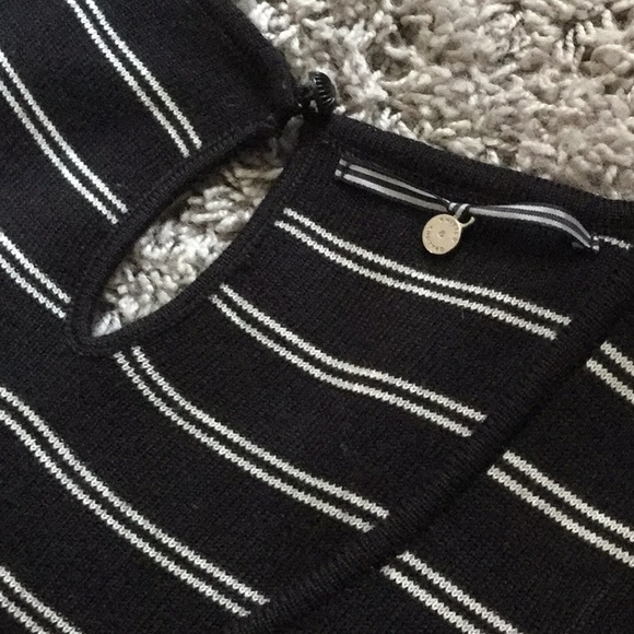 Anthropologie “knitted and knotted” brand dress - Picture 2 of 4